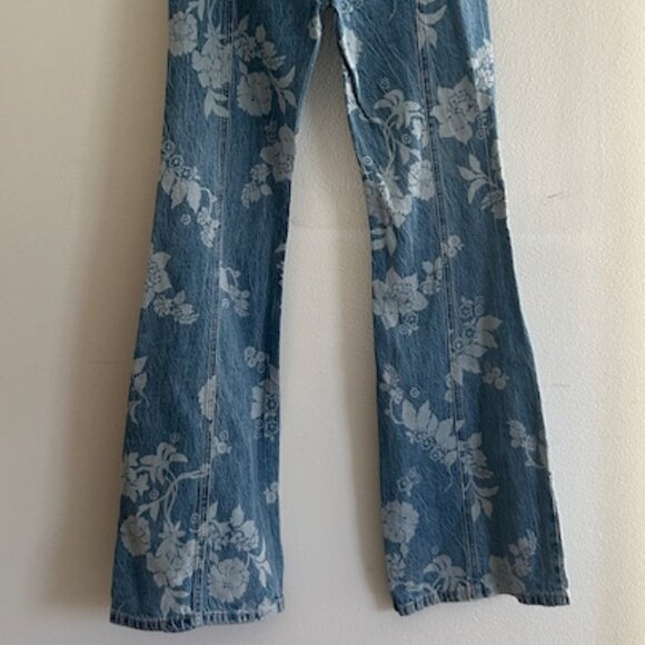 We The Free FP Blue Sky Yoke Floral Naomi Printed Slim Flare Mid Rise Jeans NWT - Picture 16 of 16
